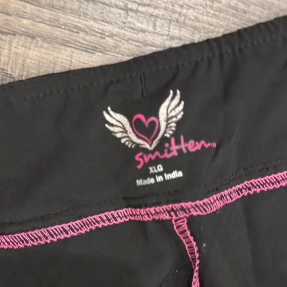 Smitten Scrub Pants - Picture 3 of 7